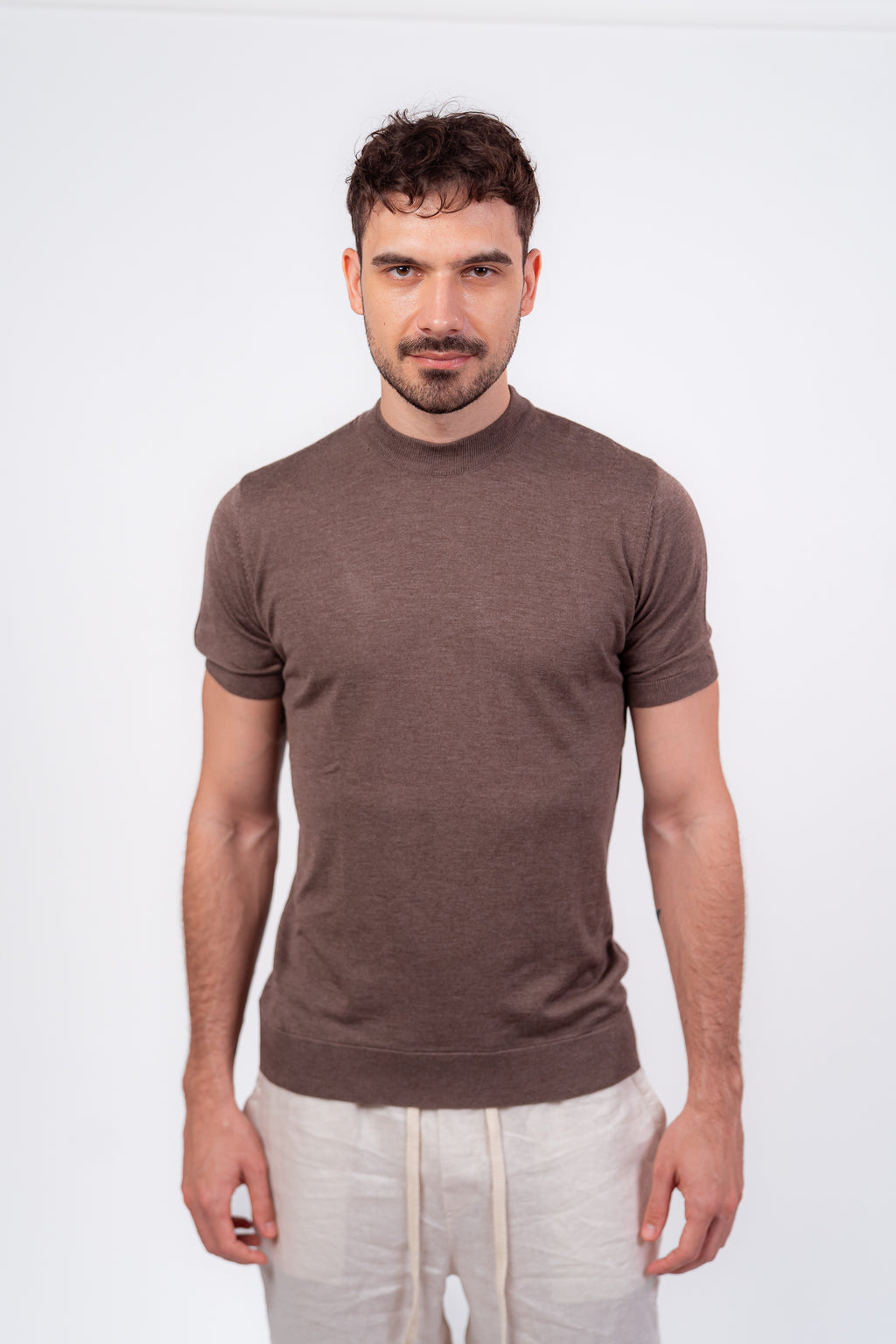 Classic Round Brown